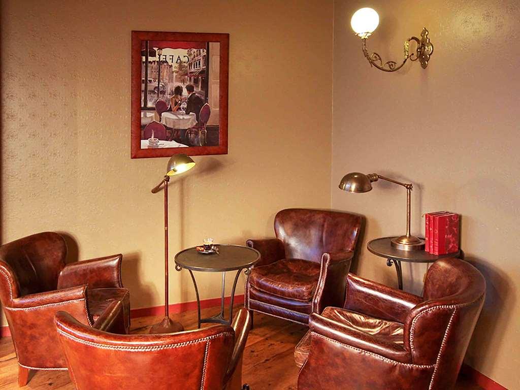 B&B Hotel Montlucon Centre Restoran foto